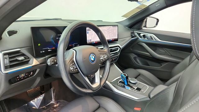 Used 2023 BMW i4 eDrive35 w/ Premium Package image 18