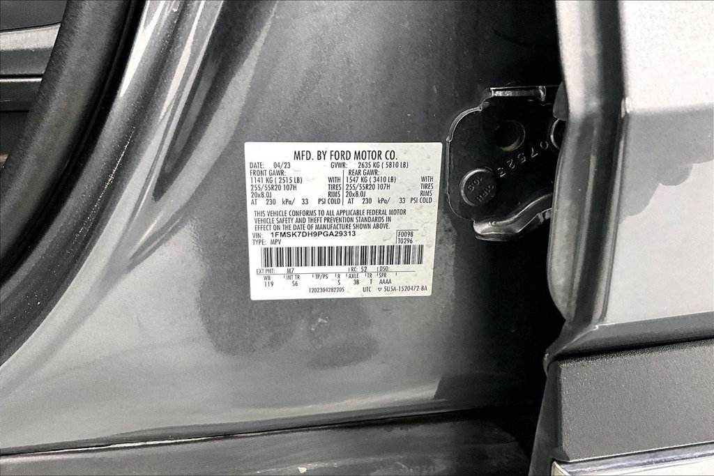 Used 2023 Ford Explorer XLT w/ Equipment Group 202A RWD image 31