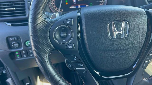 Used 2023 Honda Ridgeline Black Edition image 25