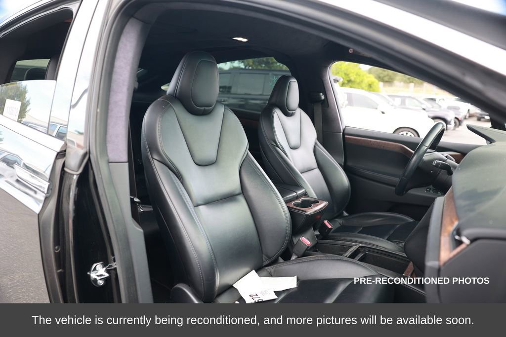 Used 2021 Tesla Model X Long Range image 15