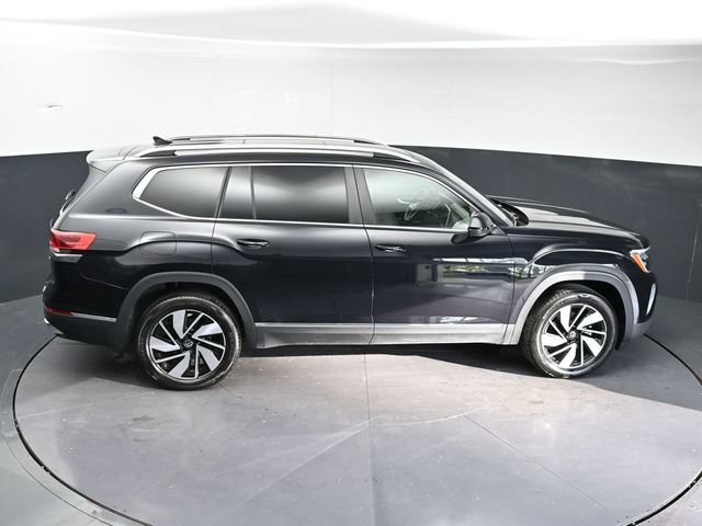 Used 2025 Volkswagen Atlas SEL AWD/4WD image 26