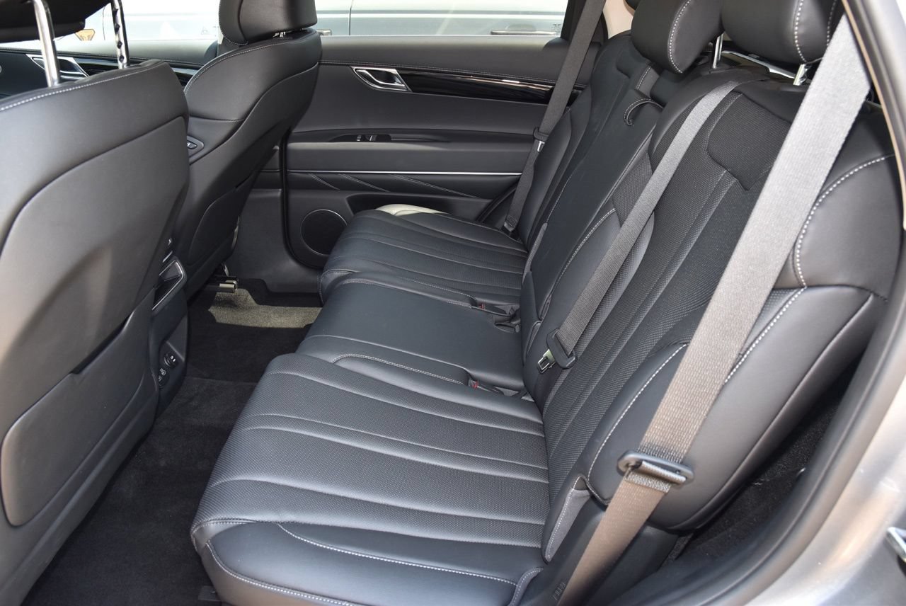 Used 2026 Genesis GV80 2.5T AWD/4WD image 9