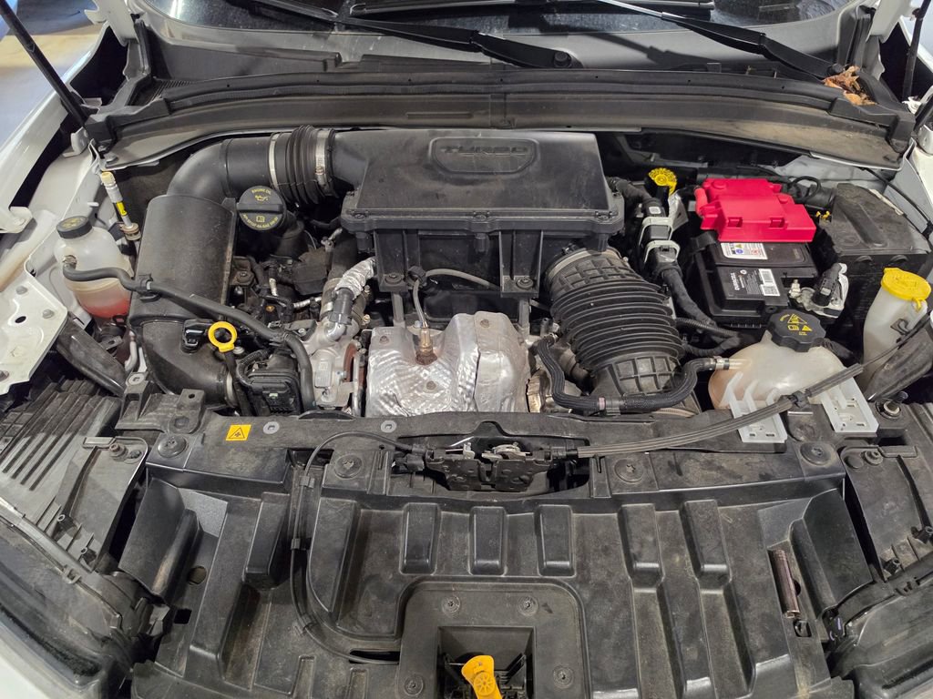 Used 2024 Dodge Hornet GT w/ Cold Weather Group AWD/4WD image 9