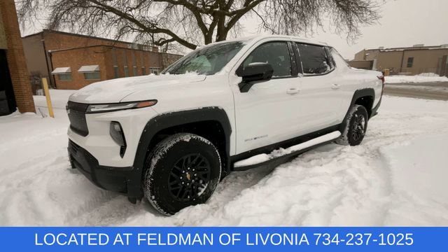 Used 2024 Chevrolet Silverado EV W/T image 4