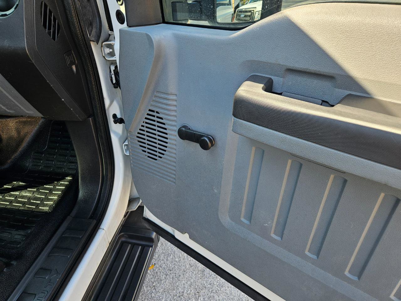 Used 2012 Ford F250 XL RWD image 15