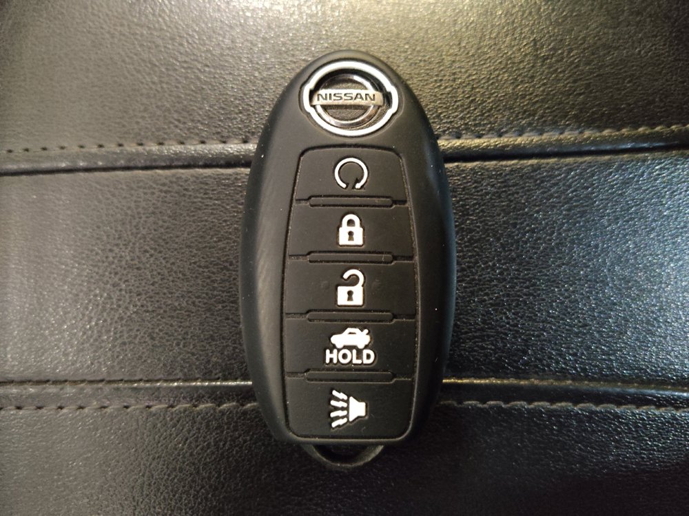 Used 2019 Nissan Rogue SV AWD/4WD image 32