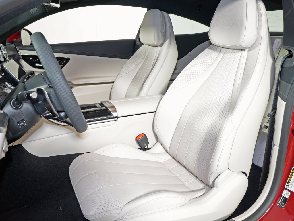Certified 2026 Mercedes-Benz CLE 53 AMG 4MATIC Coupe image 10