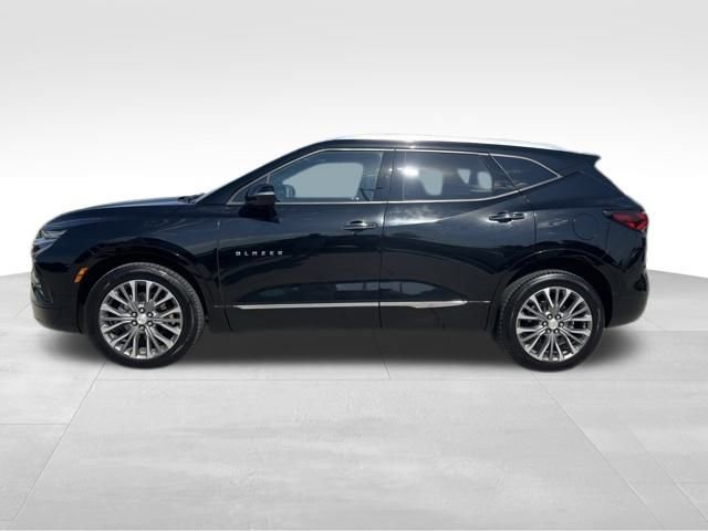 Used 2020 Chevrolet Blazer Premier image 3