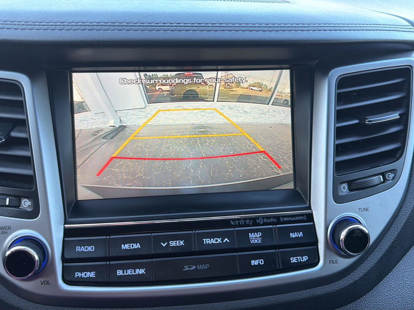 Used 2017 Hyundai Tucson SE Plus AWD/4WD image 23