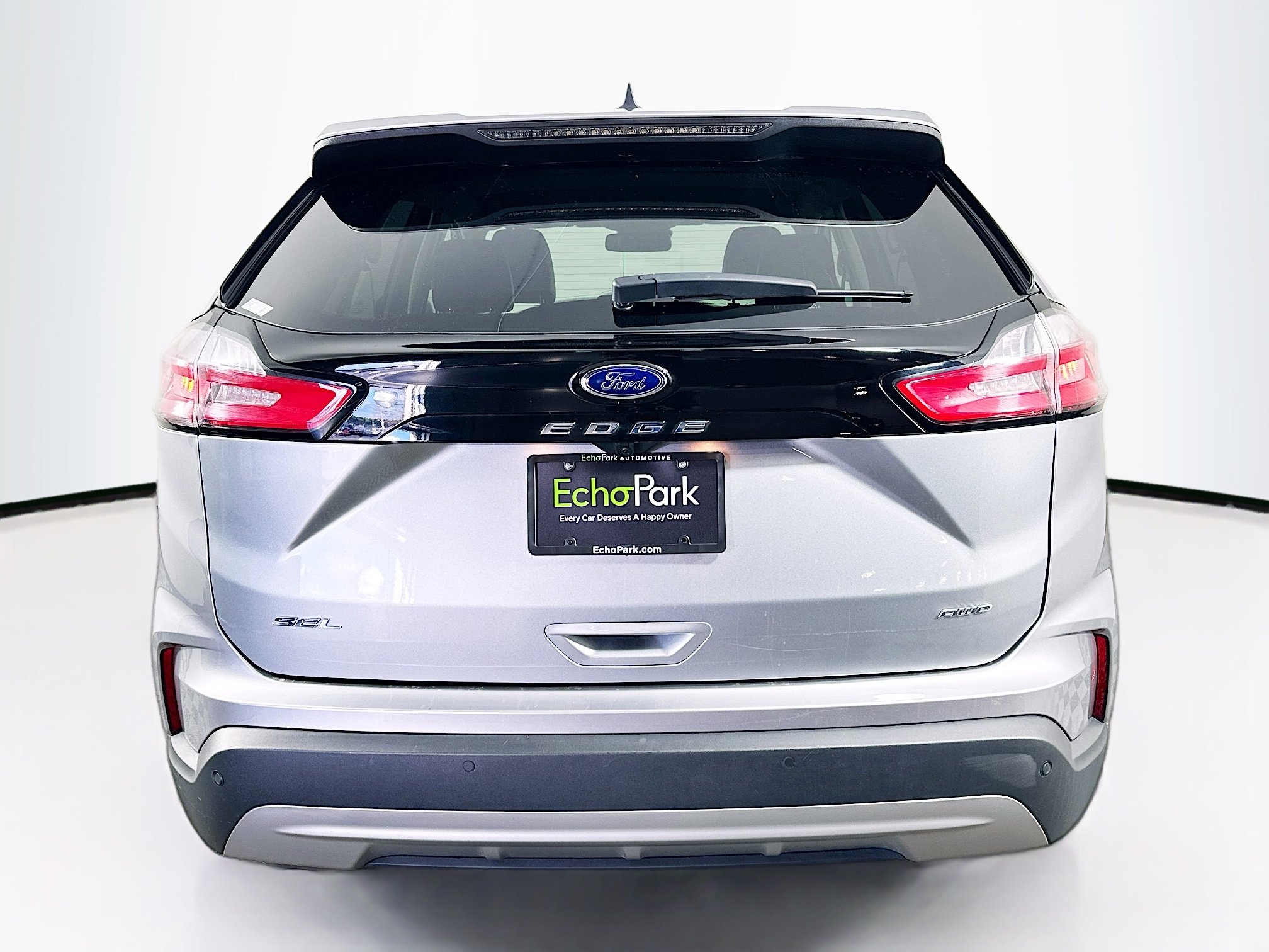 Used 2024 Ford Edge SEL image 7