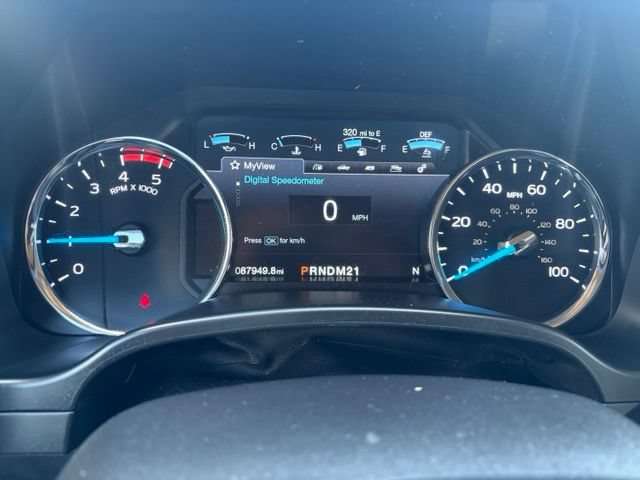 Used 2017 Ford F350 Lariat w/ FX4 Off-Road Package AWD/4WD image 27
