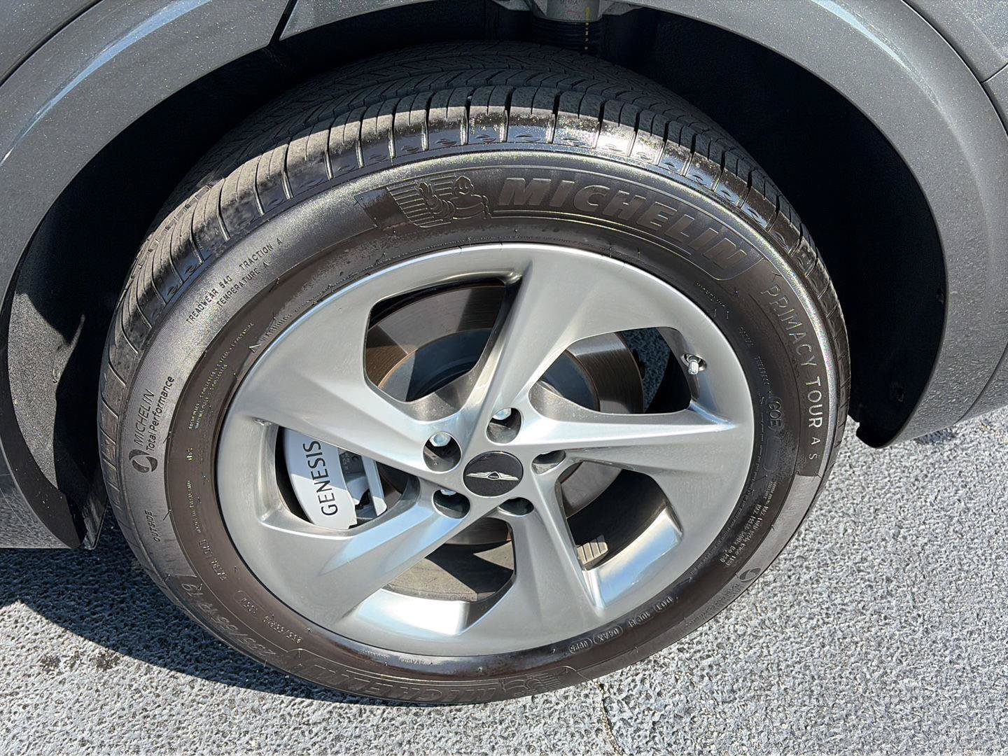 Used 2026 Genesis GV70 2.5T Advanced AWD/4WD image 41