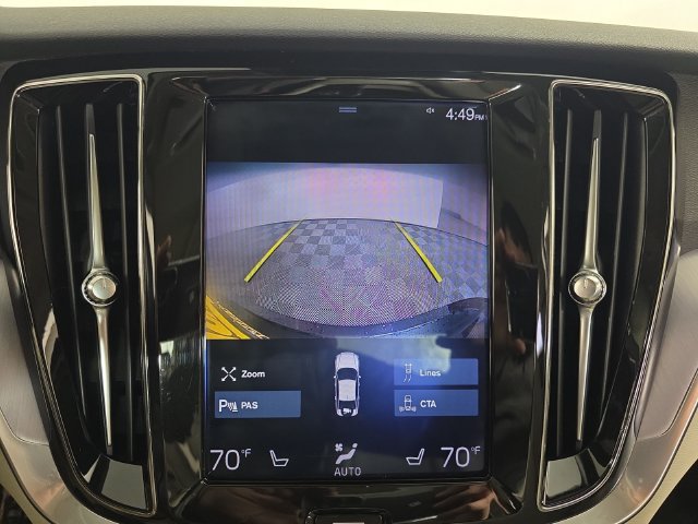 Used 2019 Volvo S60 T5 Momentum FWD image 18