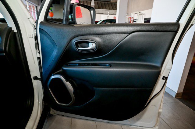 Used 2022 Jeep Renegade Limited w/ Sun, Sound & Wheels Group AWD/4WD image 26