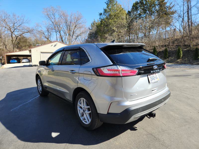 Used 2021 Ford Edge SEL w/ Convenience Package image 6