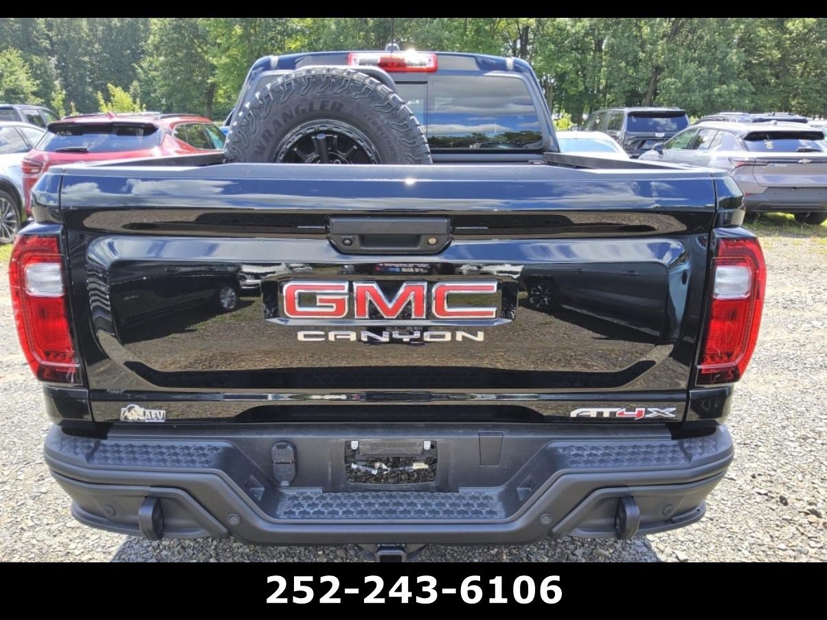 Used 2025 GMC Canyon AT4 w/ AT4X AEV Edition AWD/4WD image 2