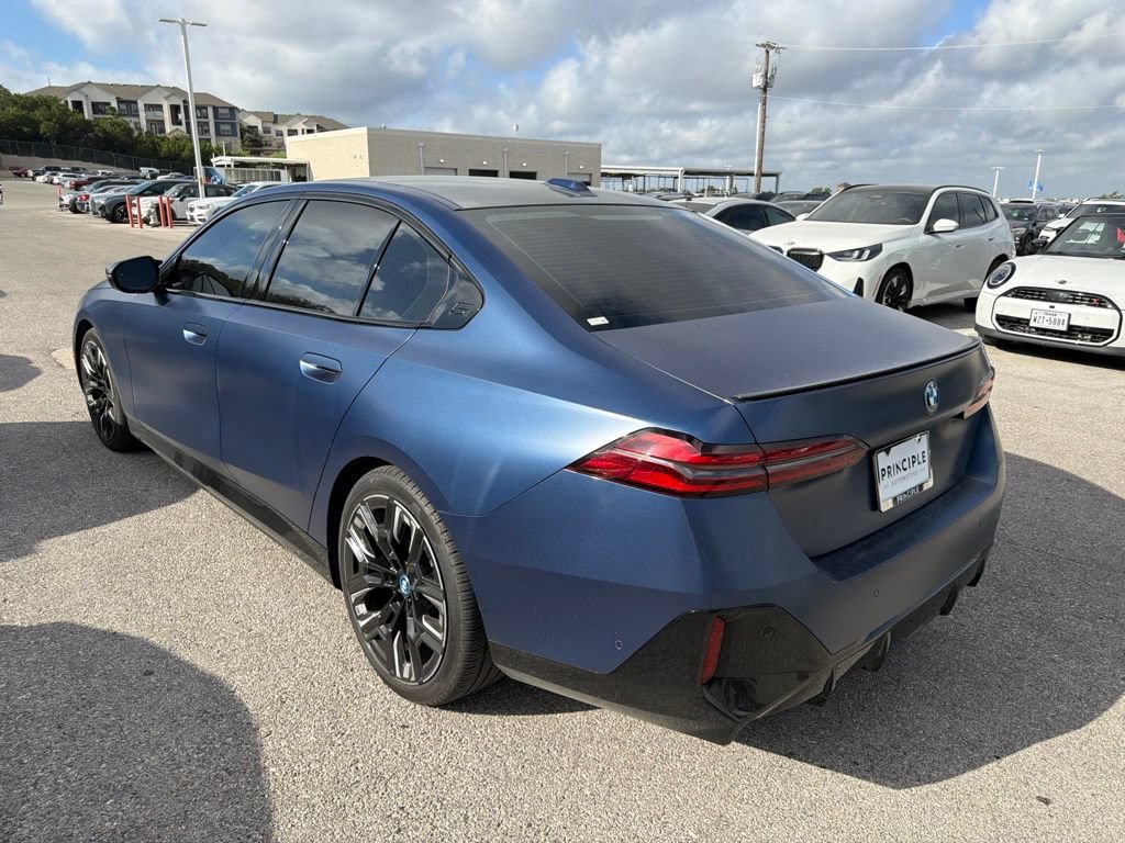 Used 2024 BMW i5 M60 w/ Premium Package AWD/4WD image 3