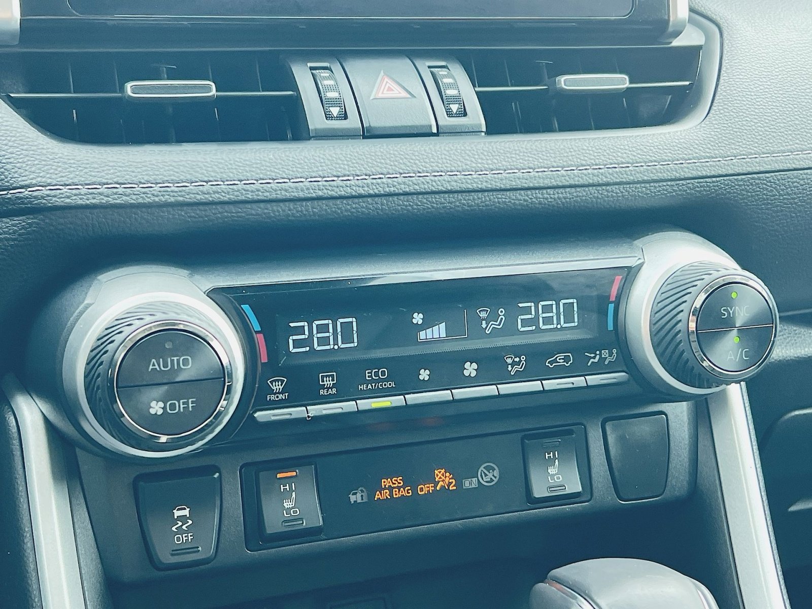 Used 2023 Toyota RAV4 XLE image 21