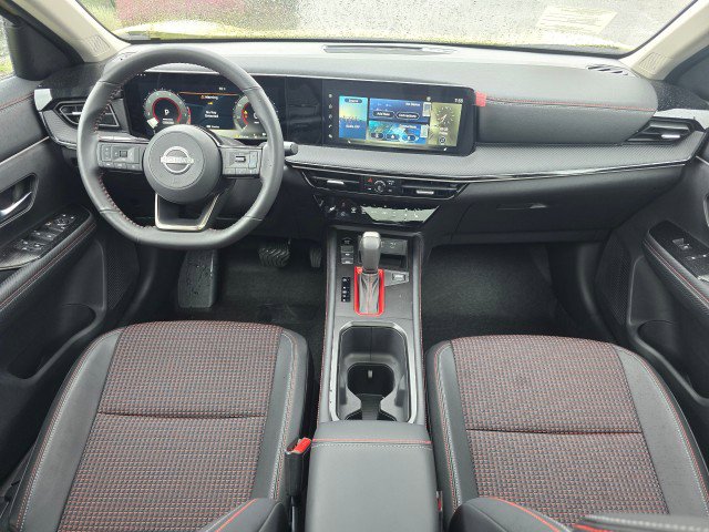 New 2025 Nissan Kicks SR w/ SR Premium Package image 22