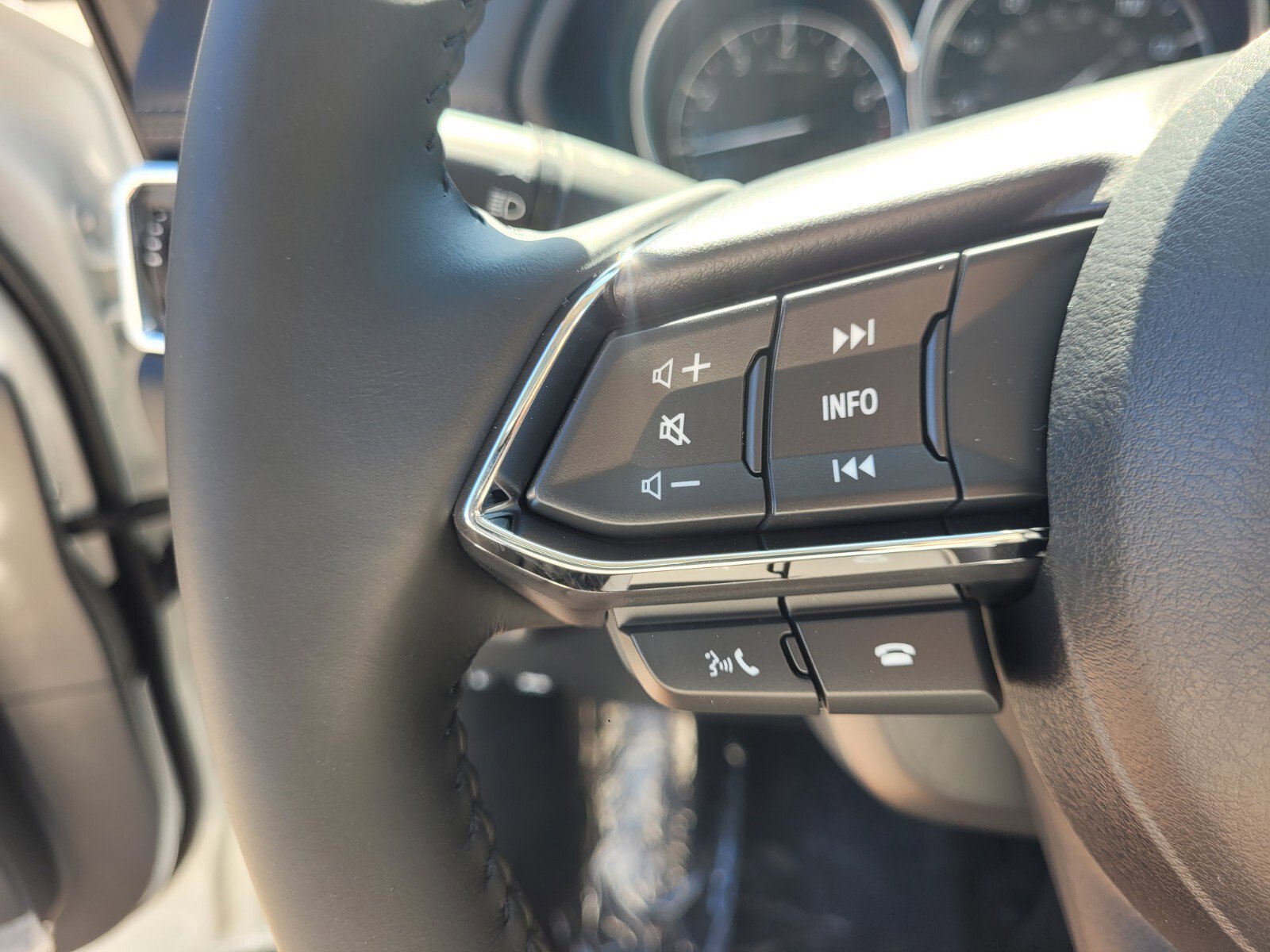 New 2025 MAZDA CX-5 AWD 2.5 S w/ Preferred Package image 31