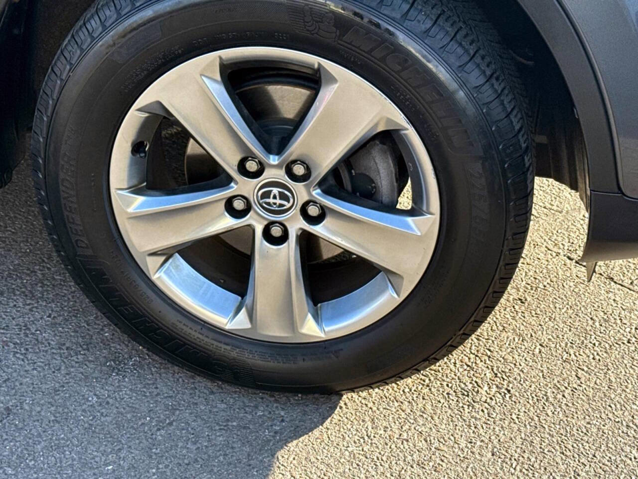 Used 2015 Toyota RAV4 XLE image 7