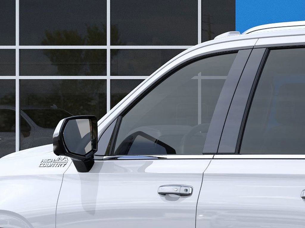 New 2026 Chevrolet Suburban High Country AWD/4WD image 13