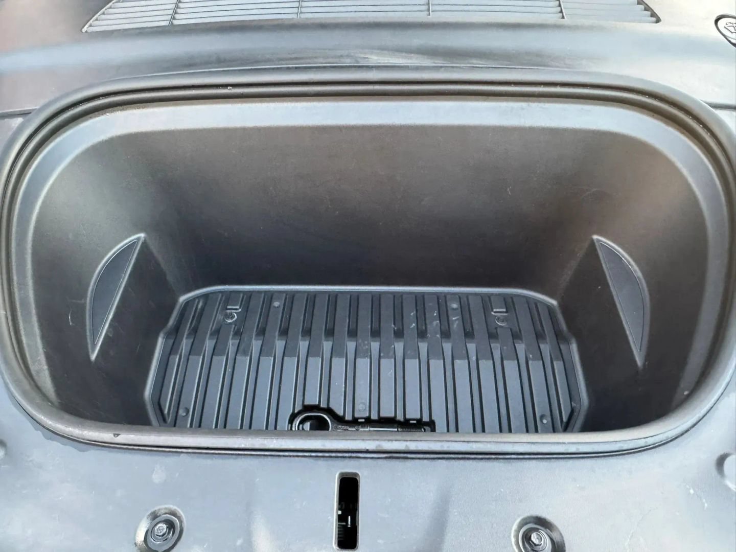 Used 2024 Tesla Model 3 Long Range RWD image 48