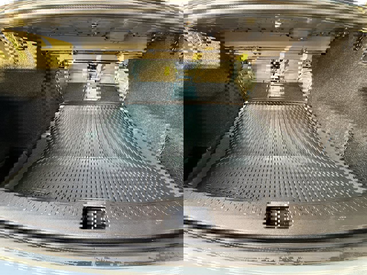 Used 2023 Volvo S60 B5 Ultimate w/ Climate Package image 47