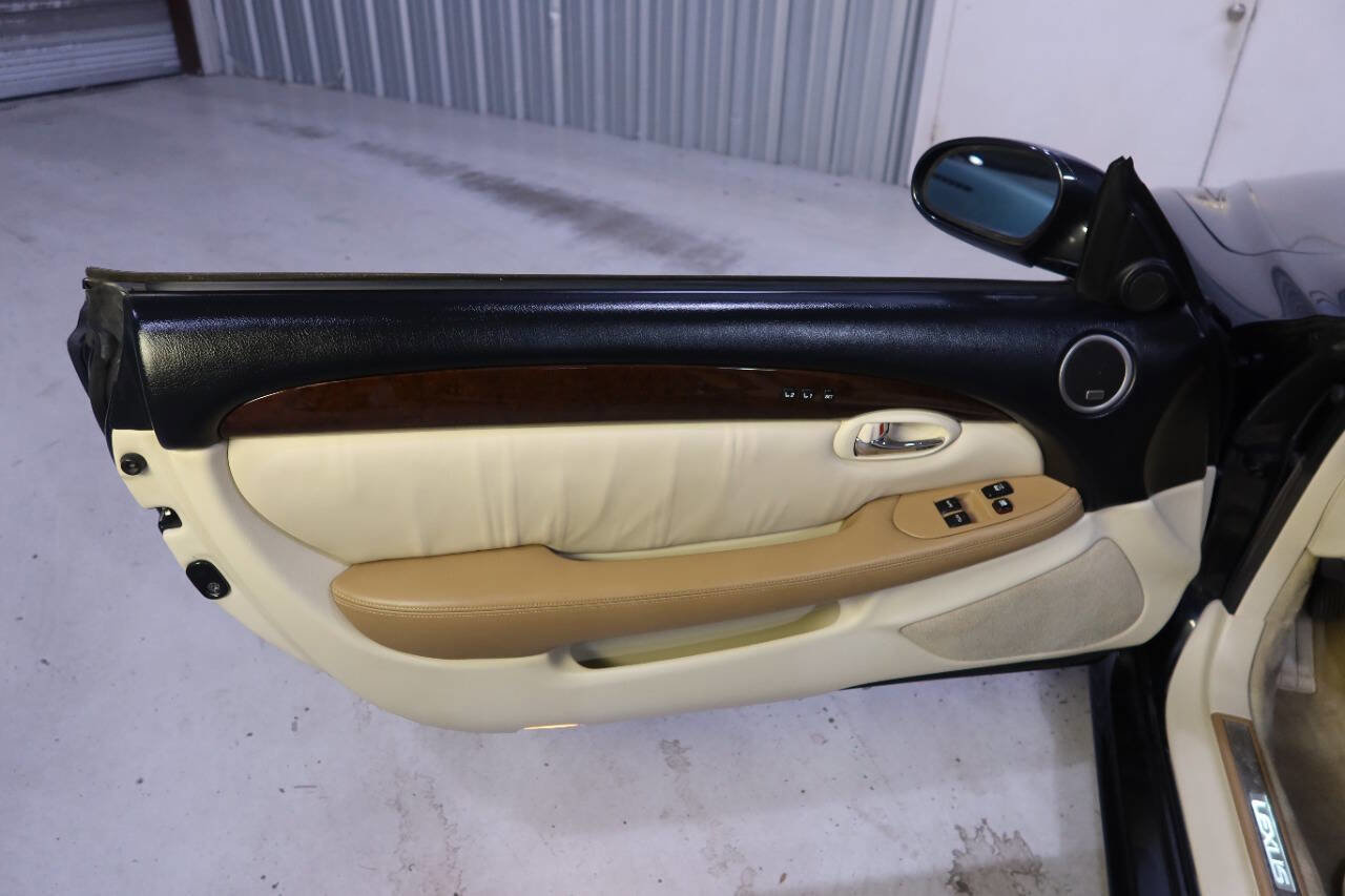 Used 2008 Lexus SC 430 Convertible image 19