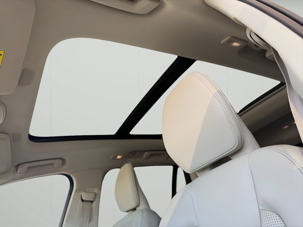 Used 2023 Volvo XC90 T8 Ultimate w/ Protection Package Premier AWD/4WD image 25