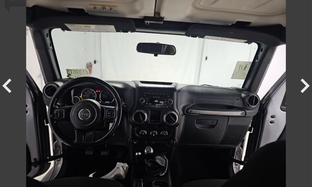 Used 2018 Jeep Wrangler Sport AWD/4WD image 10