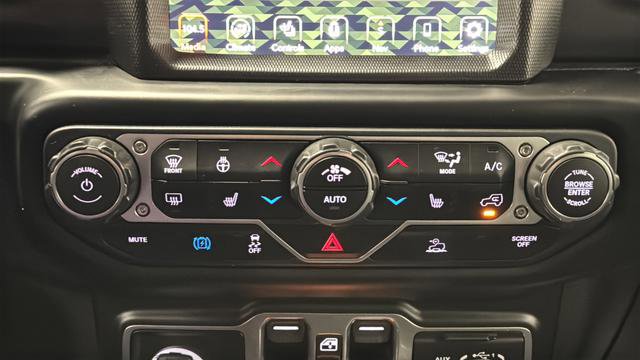 Used 2022 Jeep Wrangler Unlimited Sahara w/ Cold Weather Group image 18