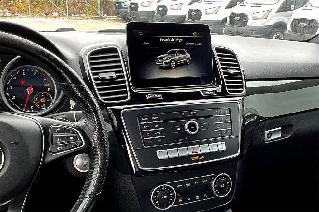 Used 2018 Mercedes-Benz GLE 350 4MATIC w/ Premium 2 Package image 6