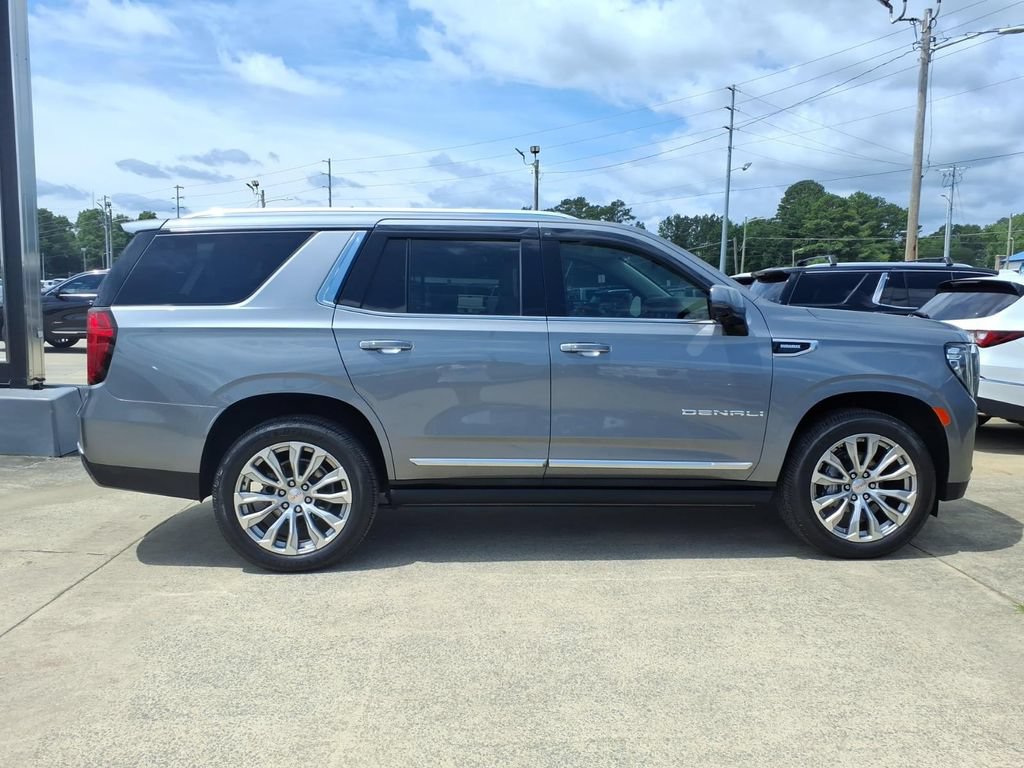 Used 2022 GMC Yukon Denali AWD/4WD image 8
