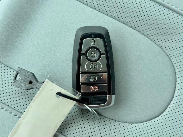 New 2027 Ford Expedition Max Platinum w/ Platinum Ultimate Package AWD/4WD image 38