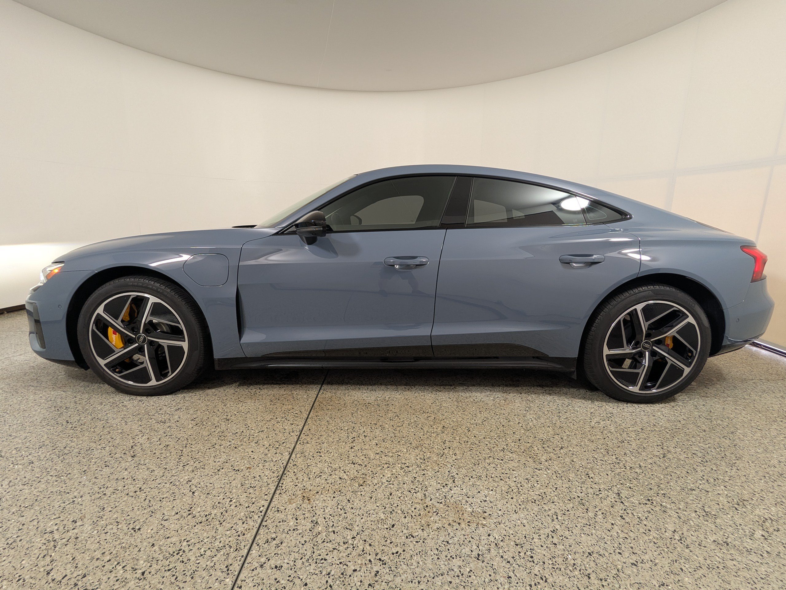 Certified 2023 Audi RS e-tron GT w/ Carbon Performance Package AWD/4WD image 4