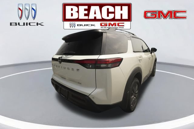 Used 2024 Nissan Pathfinder SV FWD image 40