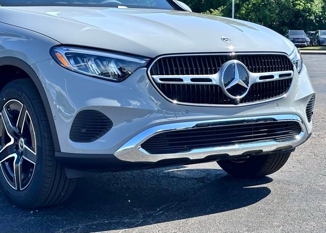New 2026 Mercedes-Benz GLC 300 4MATIC image 2