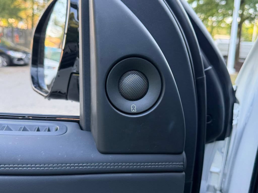 New 2027 Lincoln Navigator L Reserve w/ Jet Appearance Package AWD/4WD image 28
