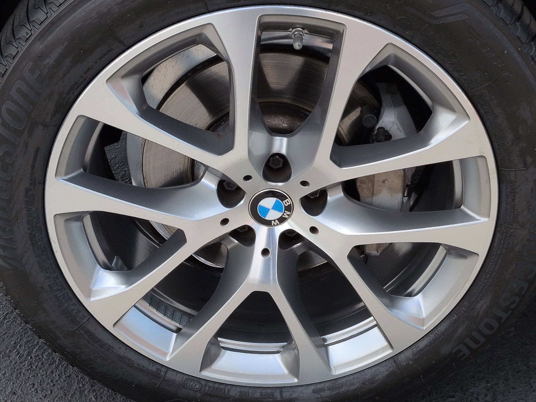 Used 2021 BMW X5 sDrive40i w/ Premium Package RWD image 13