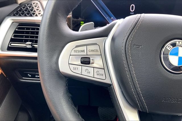 Used 2025 BMW X7 xDrive40i w/ Executive Package AWD/4WD image 20