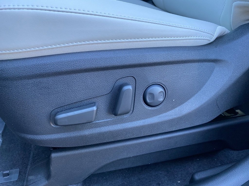 New 2025 Kia Telluride S image 14