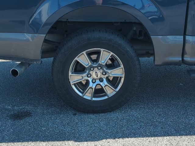 Used 2015 Ford F150 XLT w/ Equipment Group 302A Luxury AWD/4WD image 11