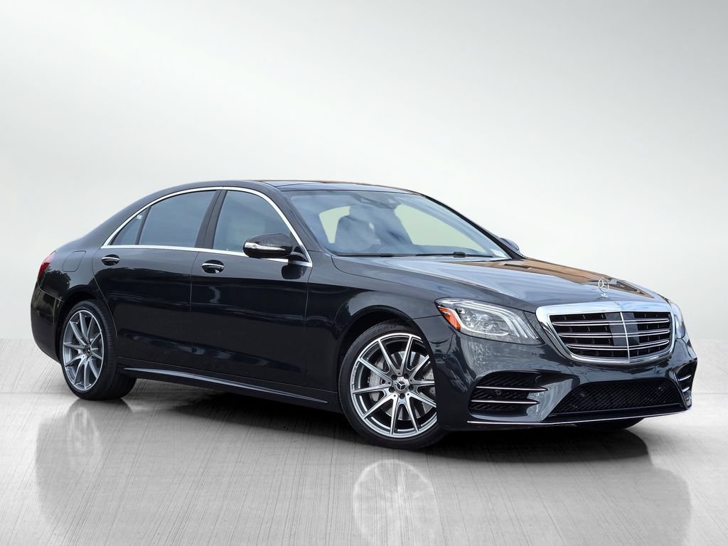Used 2018 Mercedes-Benz S 560 Sedan image 2
