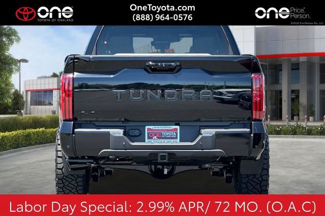New 2026 Toyota Tundra Platinum w/ TRD Off-Road Package AWD/4WD image 5