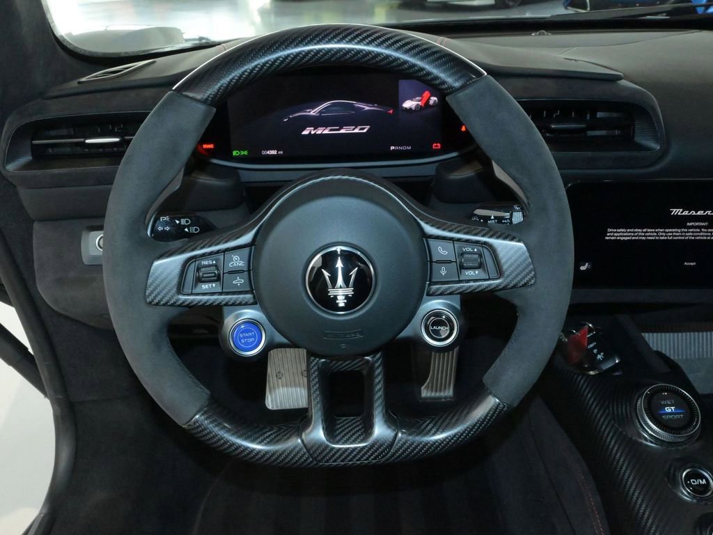 Used 2023 Maserati MC20 Coupe image 33