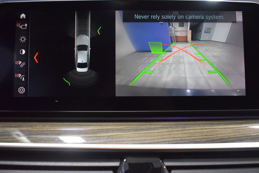 Used 2019 BMW M550i xDrive w/ Premium Package 2 image 23