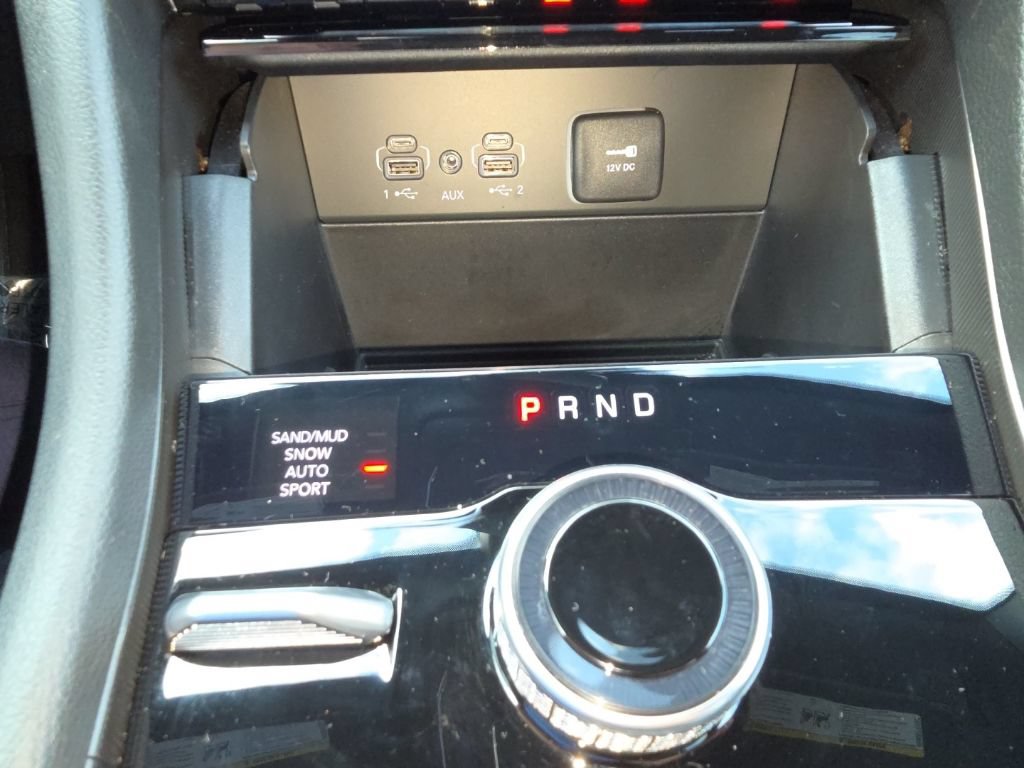 Certified 2025 Jeep Grand Cherokee Limited w/ Trailer Tow Package AWD/4WD image 20