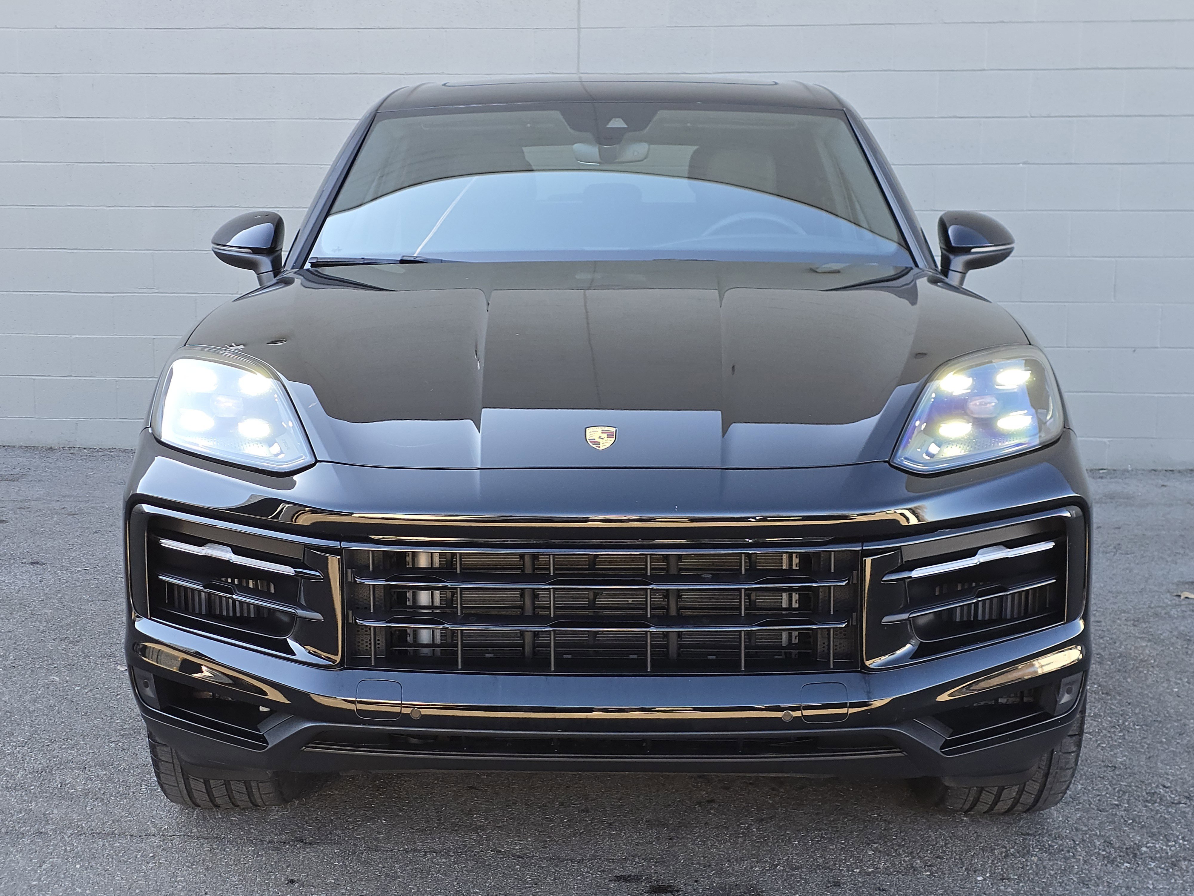 Certified 2024 Porsche Cayenne image 6