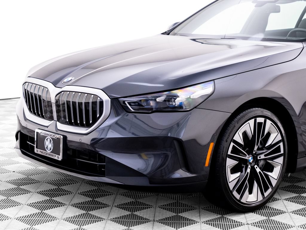 Used 2024 BMW 540i xDrive w/ Premium Package AWD/4WD image 37